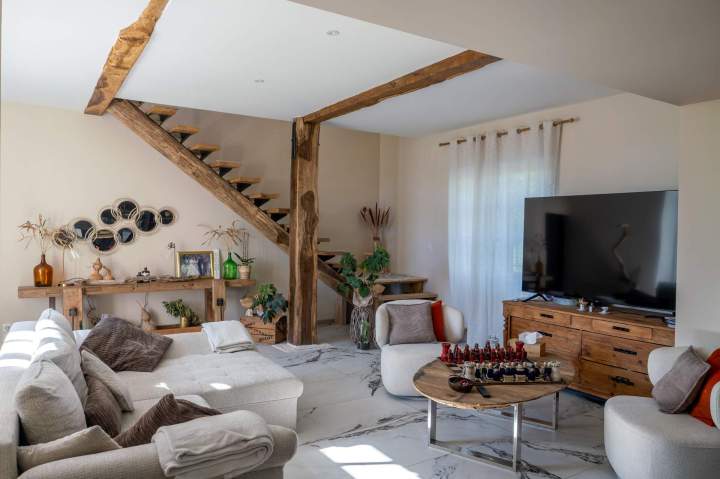 Installation de menuiseries Saintes