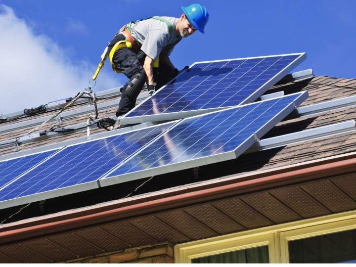 Installation complète de panneaux photovoltaïques Saintes